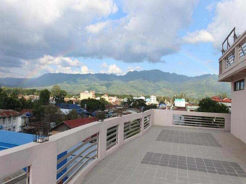 Golden Dream Hotel Nyaung Shwe Exterior photo