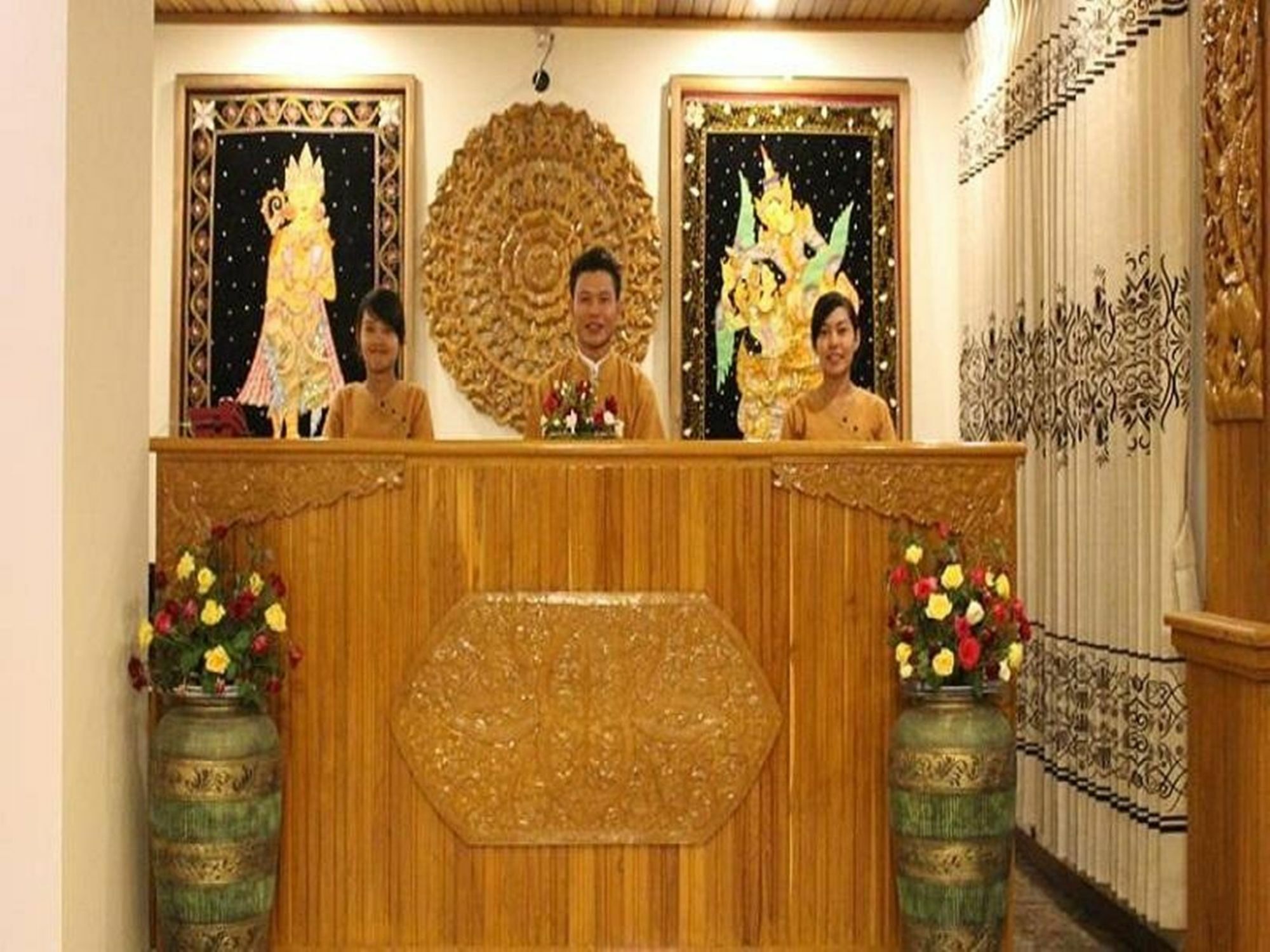 Golden Dream Hotel Nyaung Shwe Exterior photo
